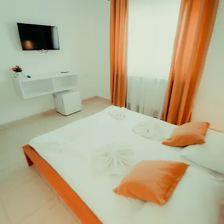 Maison d'hôtes Complex Marinn 3*