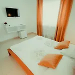 Vendégház Complex Marinn 3*