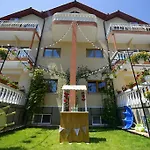 Complex Marinn Костинешти
