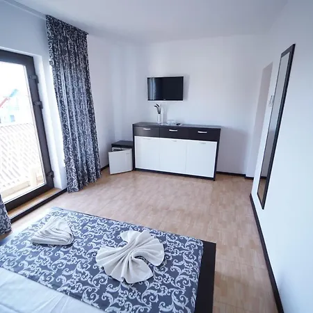 Maison d'hôtes Complex Marinn 3*