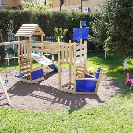 Complex Marinn Vendégház Costinești