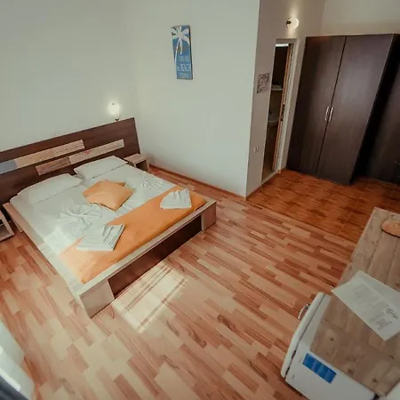 Guest house Complex Marinn