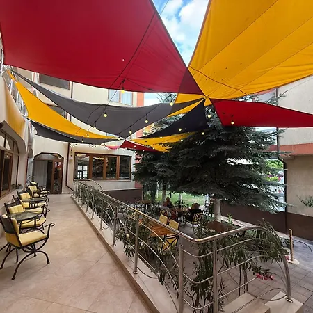 Complex Marinn بيت ضيافة