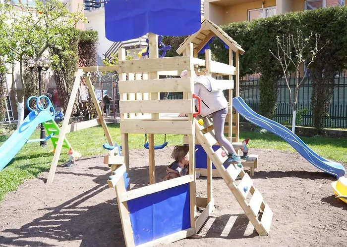 Complex Marinn בית הארחה 3*