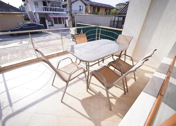 Complex Marinn بيت ضيافة