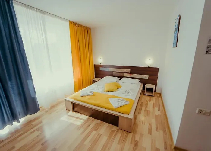 Complex Marinn Konukevi 3*