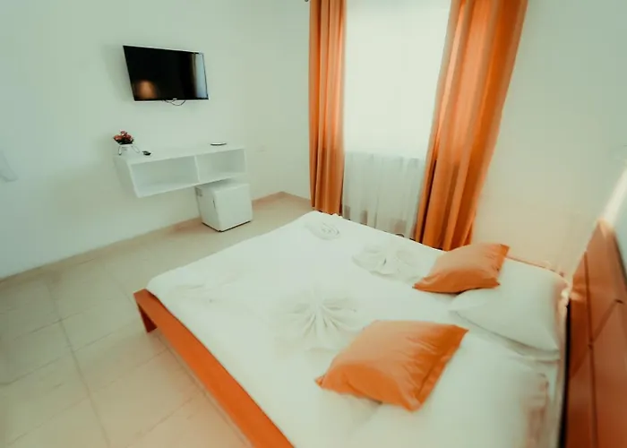 Konukevi Complex Marinn 3*