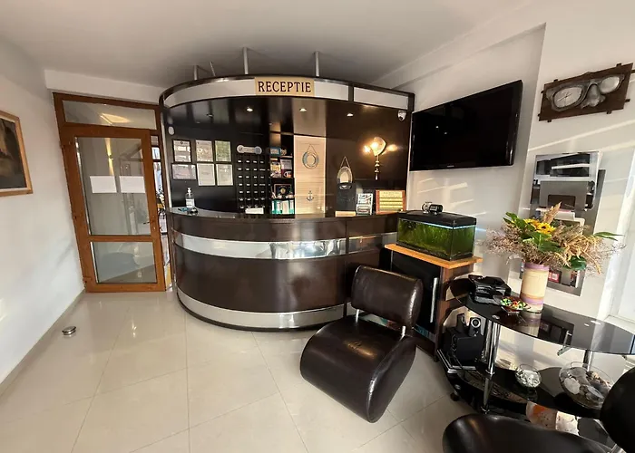 Complex Marinn كوستِنيست