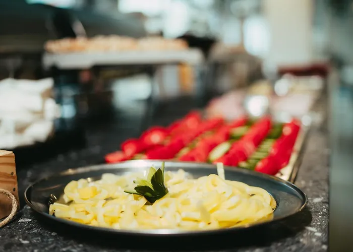 Complex Marinn 招待所 3*