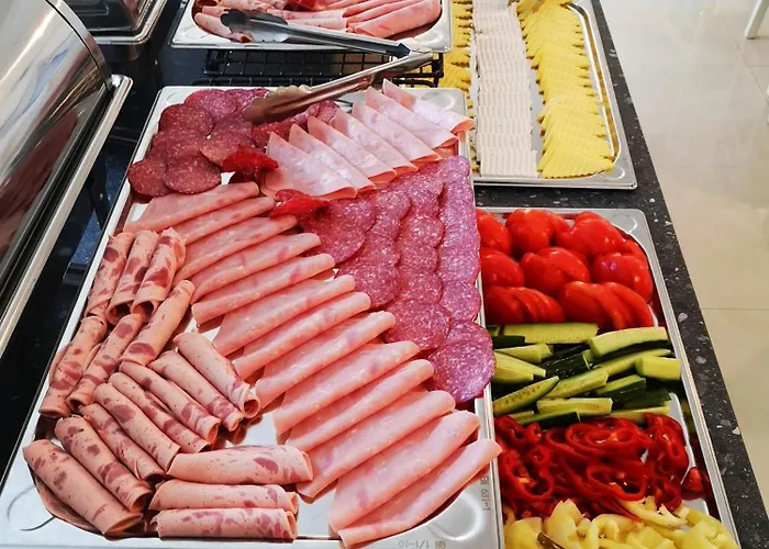 Complex Marinn 3* كوستِنيست