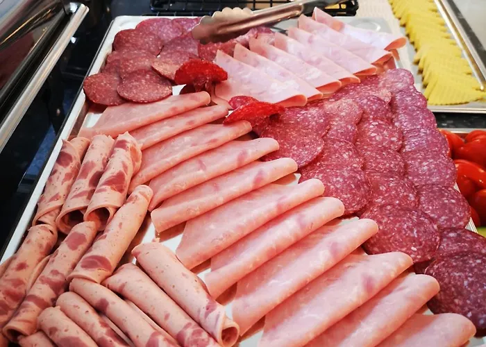 Complex Marinn Konukevi