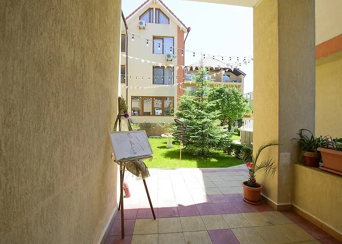 Konukevi Complex Marinn Costinești